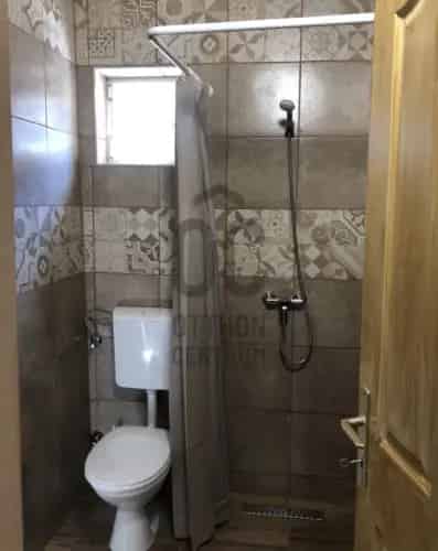 Tatai eladó kereskedelmi ingatlan, UZ018010