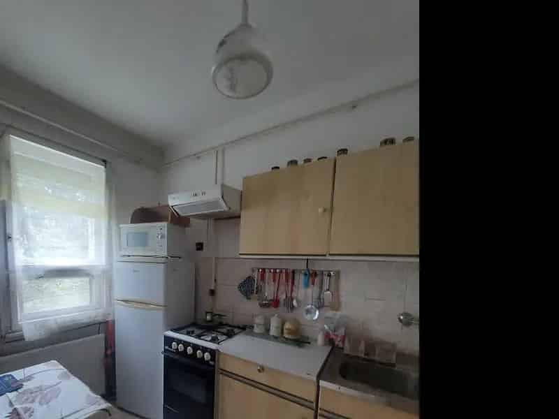 Ház Kiadó , 58/3, Szentkirályi utca, Esztergom, Dunántúl