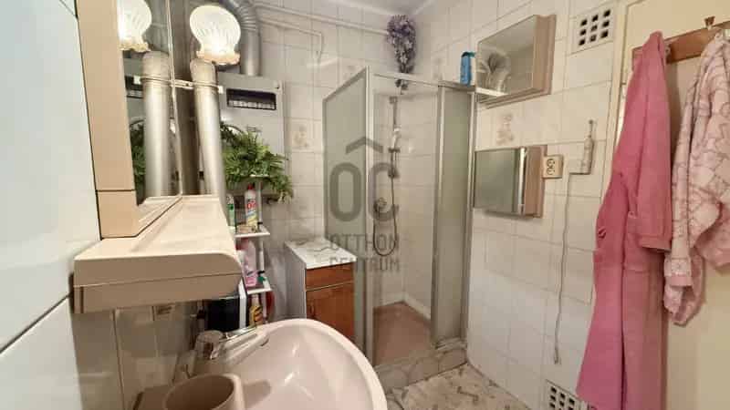Szegedi eladó lakás, DLK068996