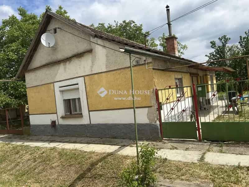 Ház Eladó , Szelevény, Alföld és Észak