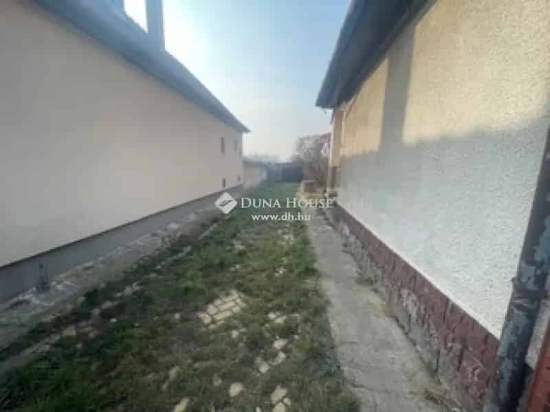 Telek Eladó , Nagytarcsa, Közép-Magyarország