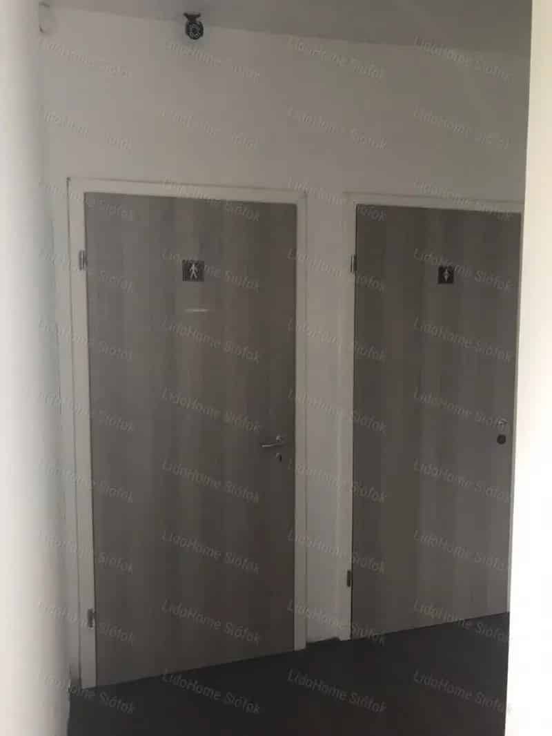 Üzleti célú Kiadó , Siófoki járás, Dunántúl