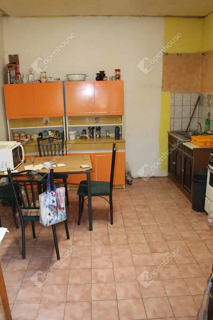 Ház Kiadó , Szombathelyi járás, Dunántúl