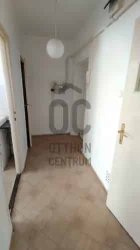 Veszprémi eladó lakás, H505274