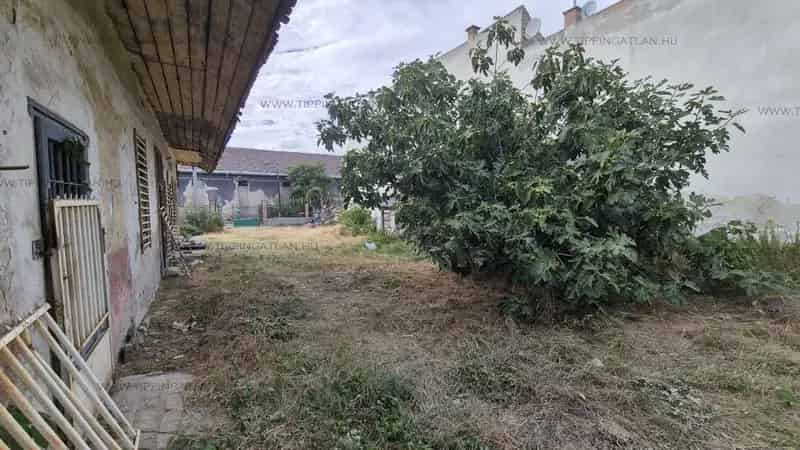 Telek Kiadó , Budapest, Közép-Magyarország