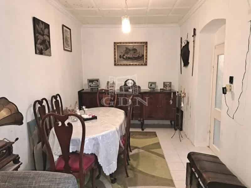 Ház Kiadó , Biatorbágy, Közép-Magyarország
