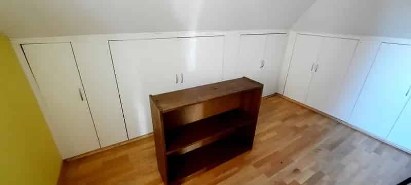 Ház Kiadó , Gárdonyi járás, Dunántúl