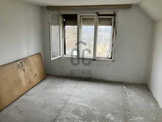 Dencsházai eladó családi ház, DHZ066026