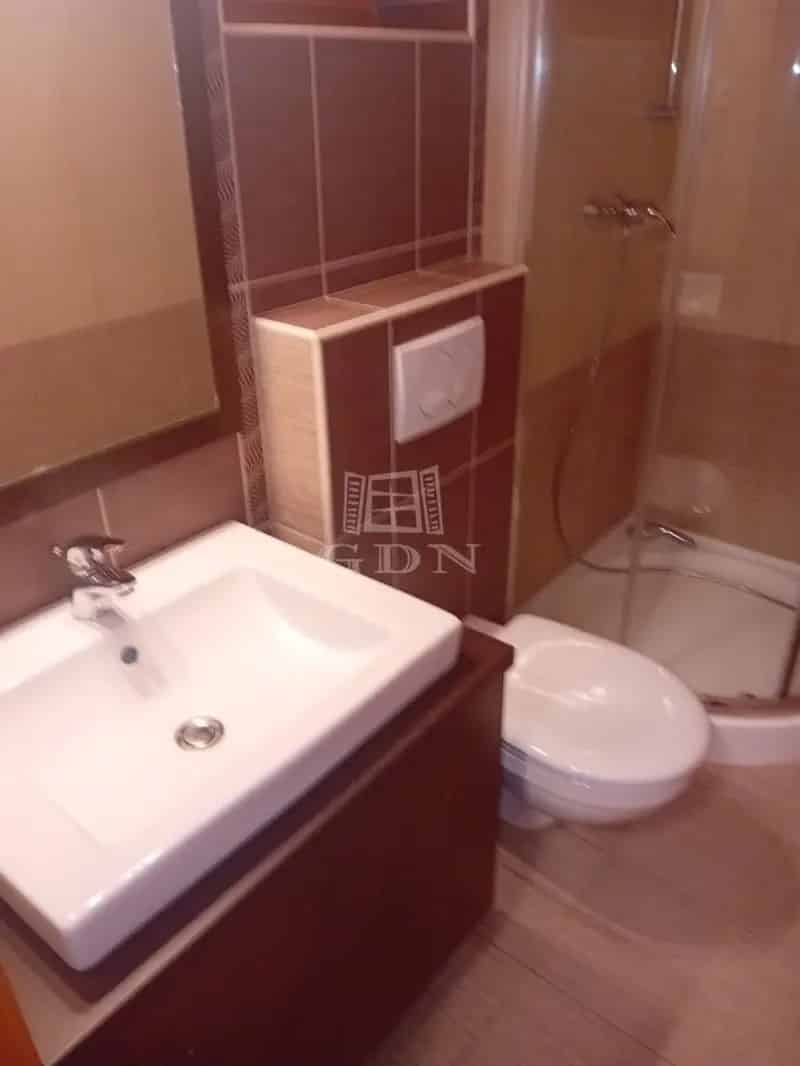 Ház Kiadó , Kaposvári járás, Dunántúl