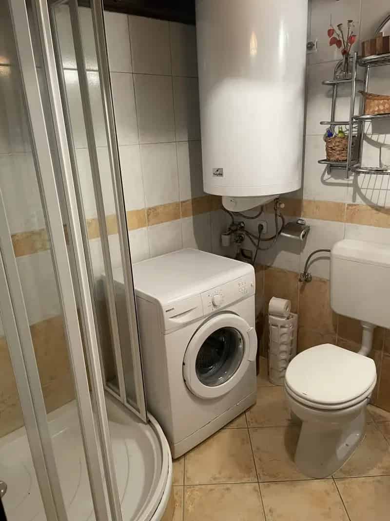 Ház Kiadó , Keszthelyi járás, Dunántúl