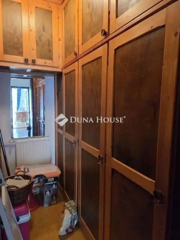 Lakás Kiadó , 9, Bajcsy-Zsilinszky utca, Pécs, Dunántúl