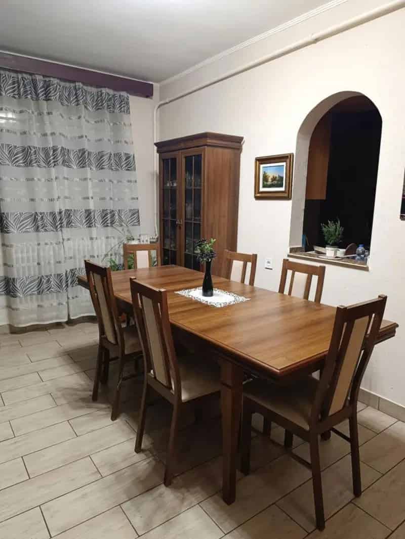 Ház Kiadó , Miskolci járás, Alföld és Észak