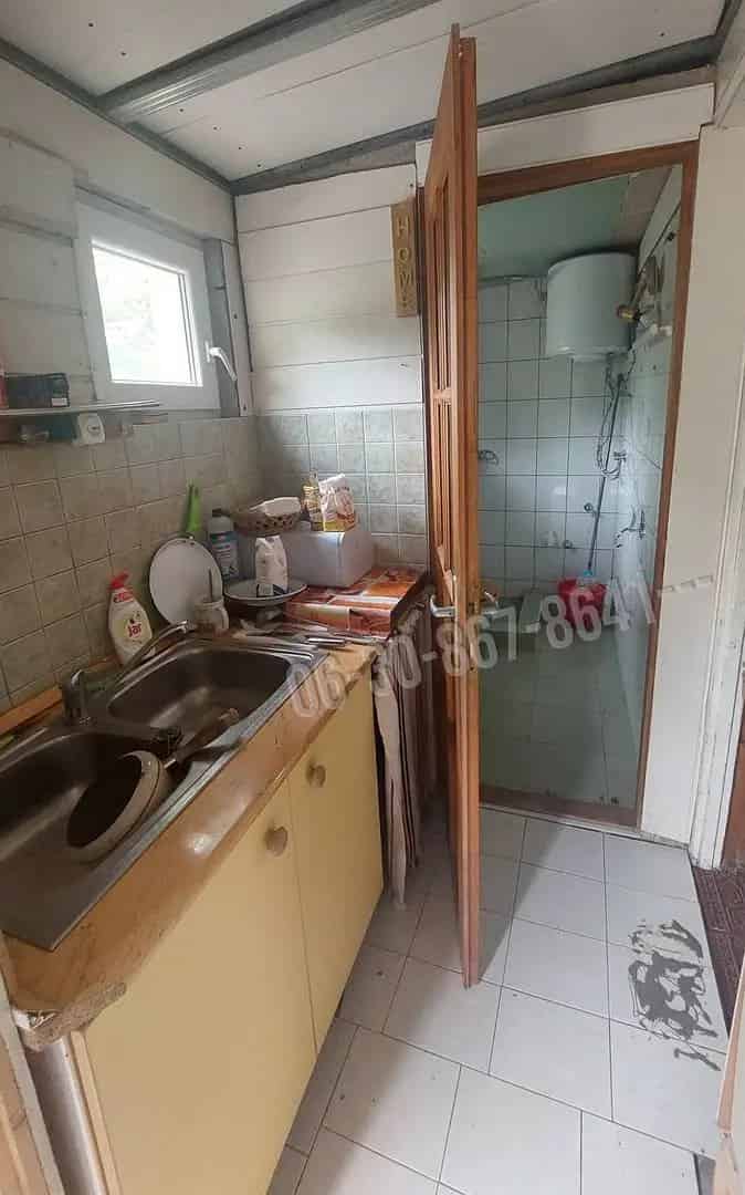 Ház Kiadó , Dunaújvárosi járás, Dunántúl