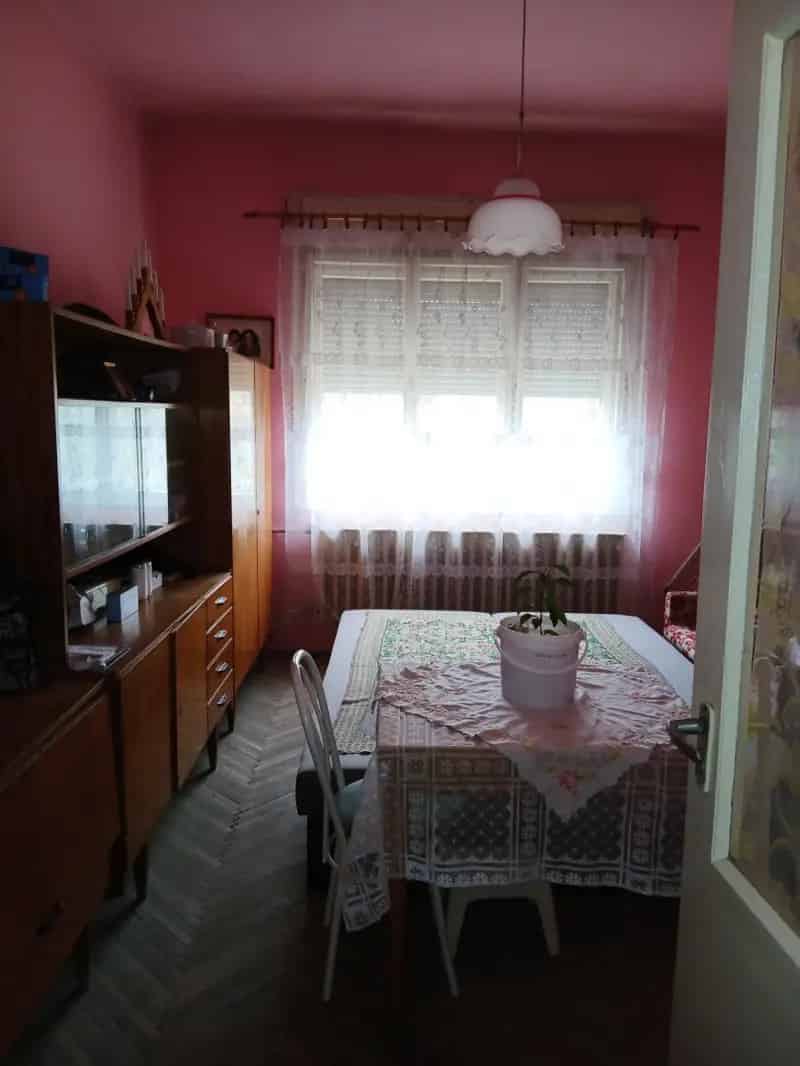 Ház Kiadó , Salgótarjáni járás, Alföld és Észak