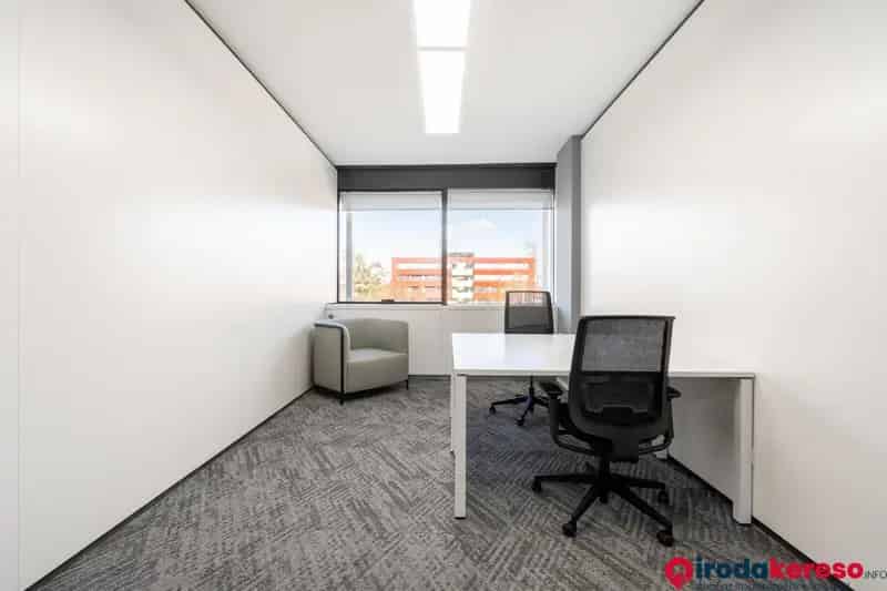 All inclusive kialakítású szolgátató irodák Regus Cedrus Offices