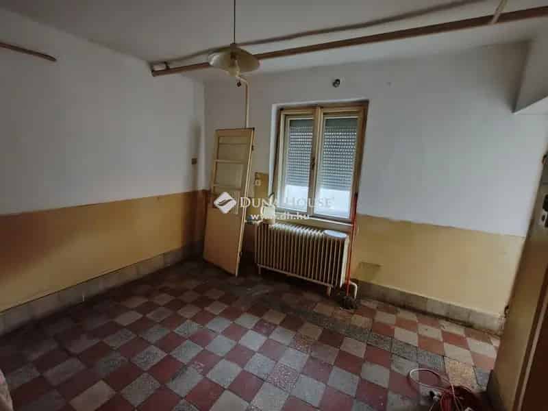 Ház Eladó , Csákvár, Dunántúl