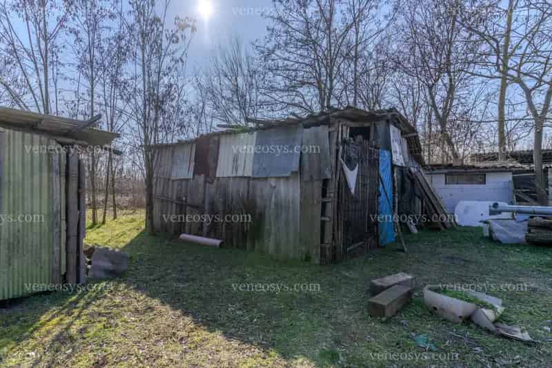 📢 Eladó 1000 m²-es telek Baján, a III. tanyakörzetben!
