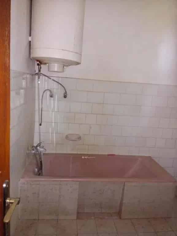 Ház Kiadó , Dombóvári járás, Dunántúl