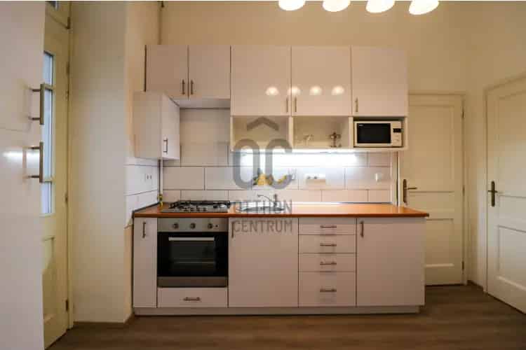 Budapest VI. kerületi eladó lakás, DLK087454