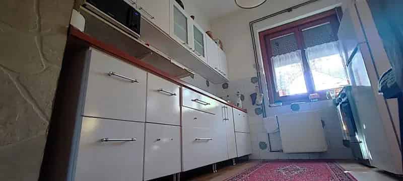 Ház Kiadó , Budapest, Közép-Magyarország