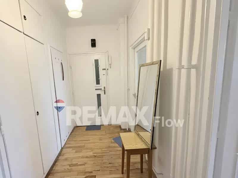 Kiadó két szobás lakás Pécs–Uránváros csendes részén