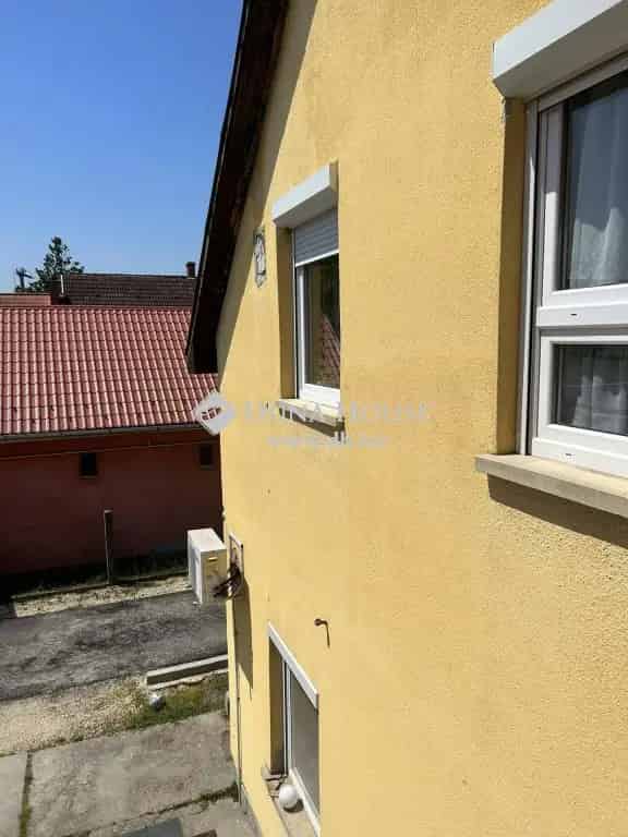 Ház Eladó , Vecsés, Közép-Magyarország