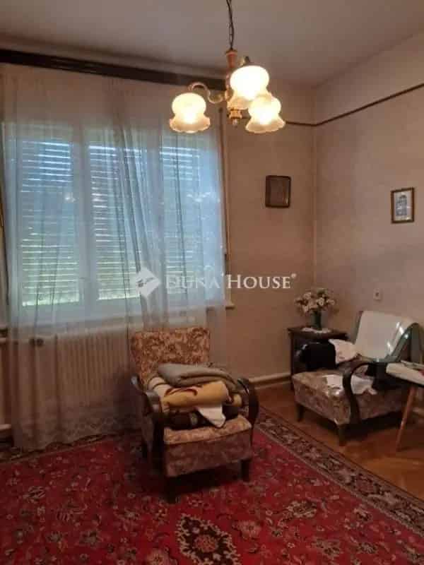 Ház Kiadó , Budapest, Közép-Magyarország