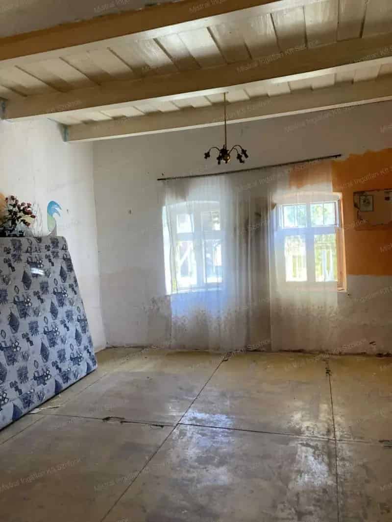 Ház Kiadó , Szolnoki járás, Alföld és Észak