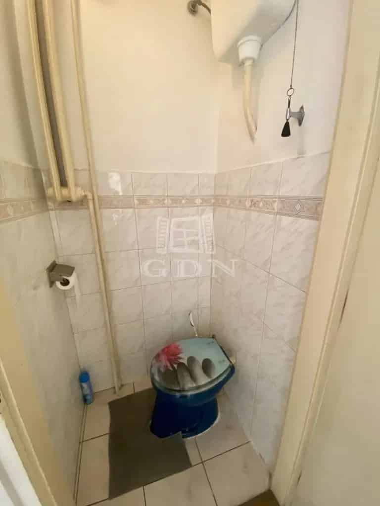 Ház Kiadó , Budapest, Közép-Magyarország