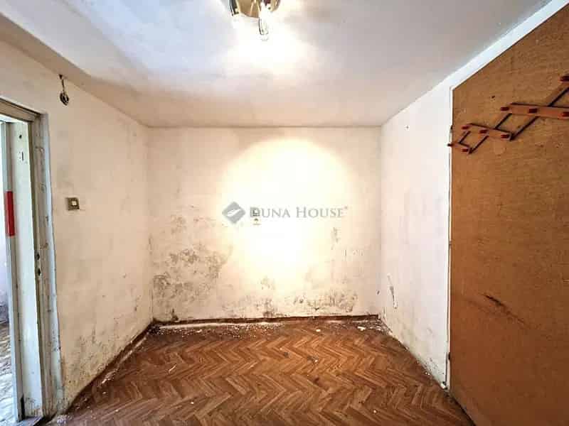Ház Kiadó , Monori járás, Közép-Magyarország