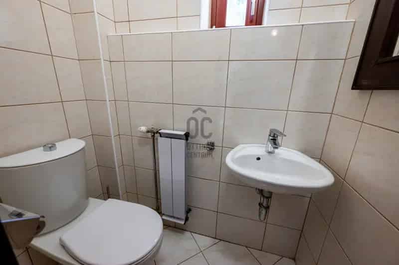 Ház Kiadó , Budapest, Közép-Magyarország