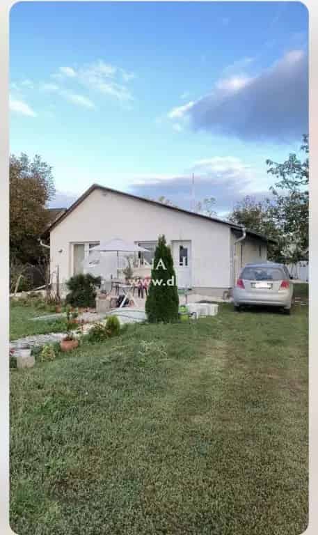 Ház Eladó , Halásztelek, Közép-Magyarország
