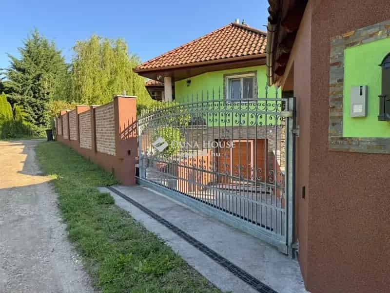 Ház Eladó , Zöldfa utca, Szigetmonostor, Közép-Magyarország