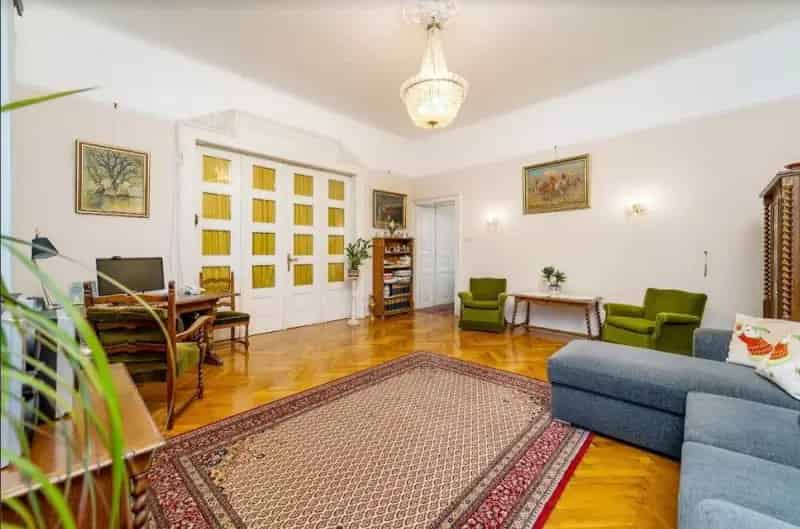 Lakás Kiadó , Budapest, Közép-Magyarország