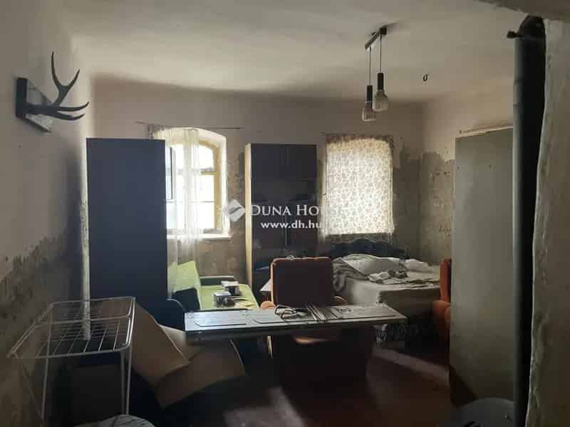 Ház Eladó , Máriahalom, Dunántúl
