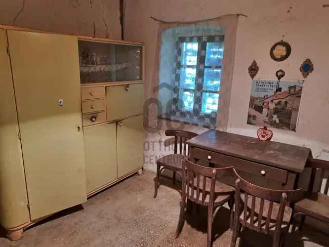 Lesenceistvándi eladó nyaraló, NY012285