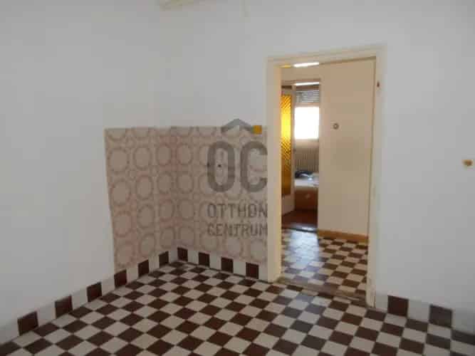 Laskodi eladó családi ház, H500245