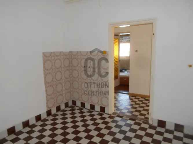 Laskodi eladó családi ház, H500245