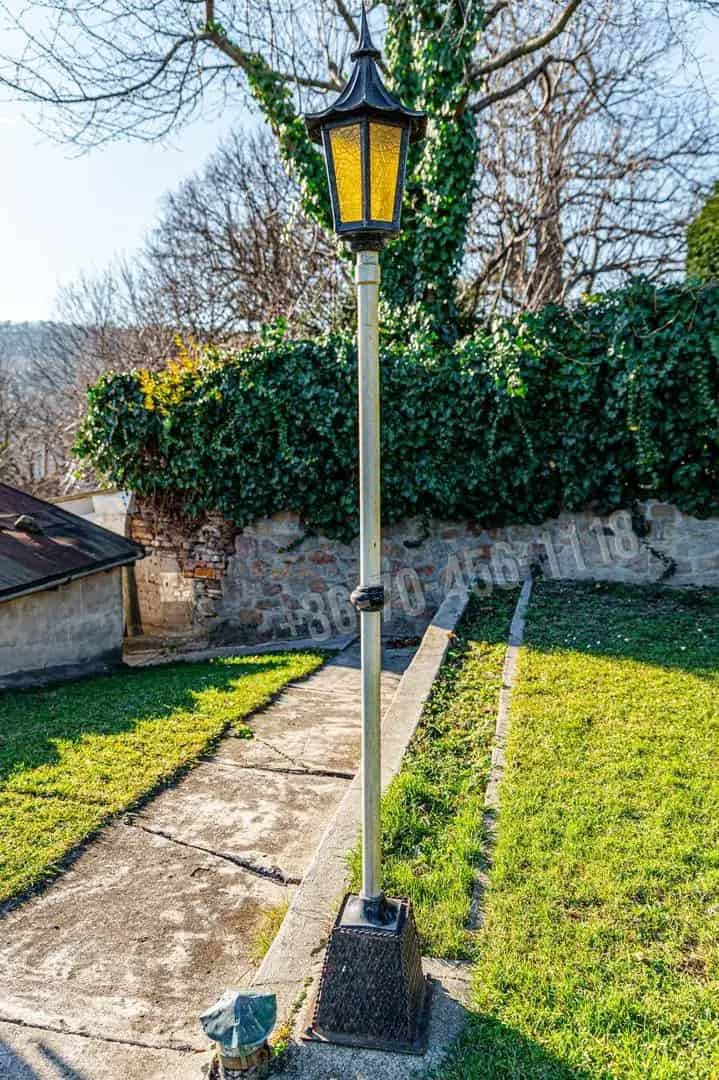 Telek Kiadó , Budapest, Közép-Magyarország