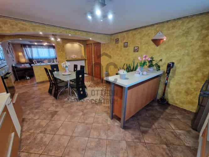 Bajai eladó lakás, DLK086483