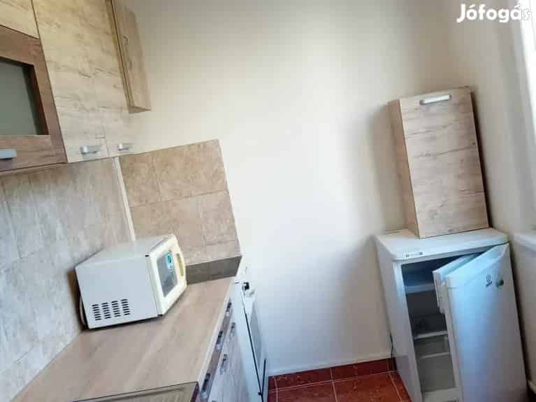 Eladó Debrecenben első emeleti lakás a Kölcsey Központ közelében! - Debrecen, Lakás - Jófogás Ingatlan