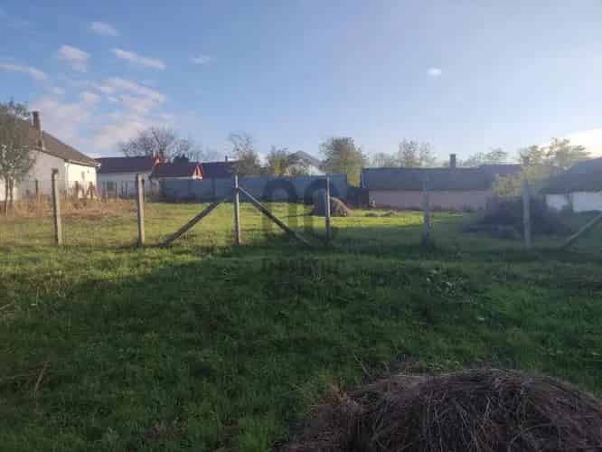 Egyeki eladó telek, T037168