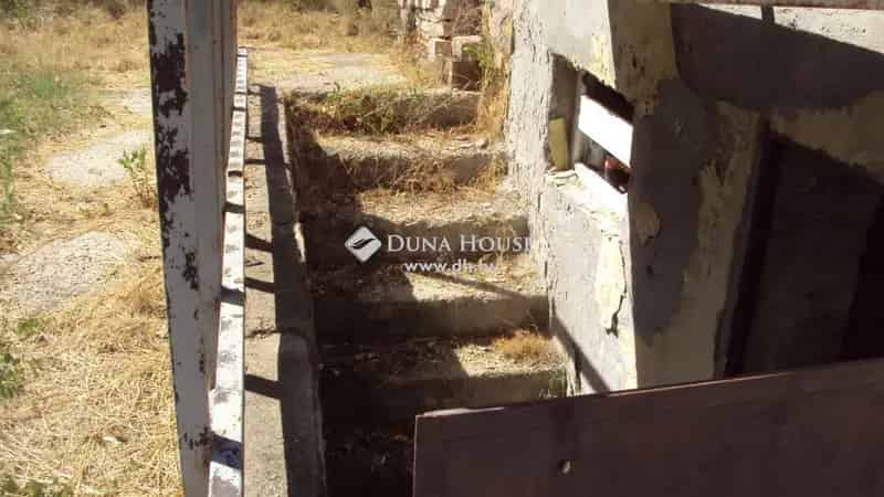 Telek Eladó , Kőszárhegy, Dunántúl