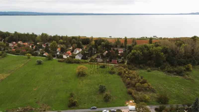 Révfülöpi eladó telek, T039010
