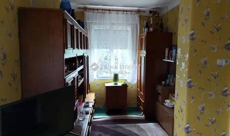 Telek Kiadó , Debreceni járás, Alföld és Észak