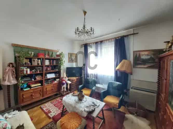 Palotási eladó családi ház, H477225