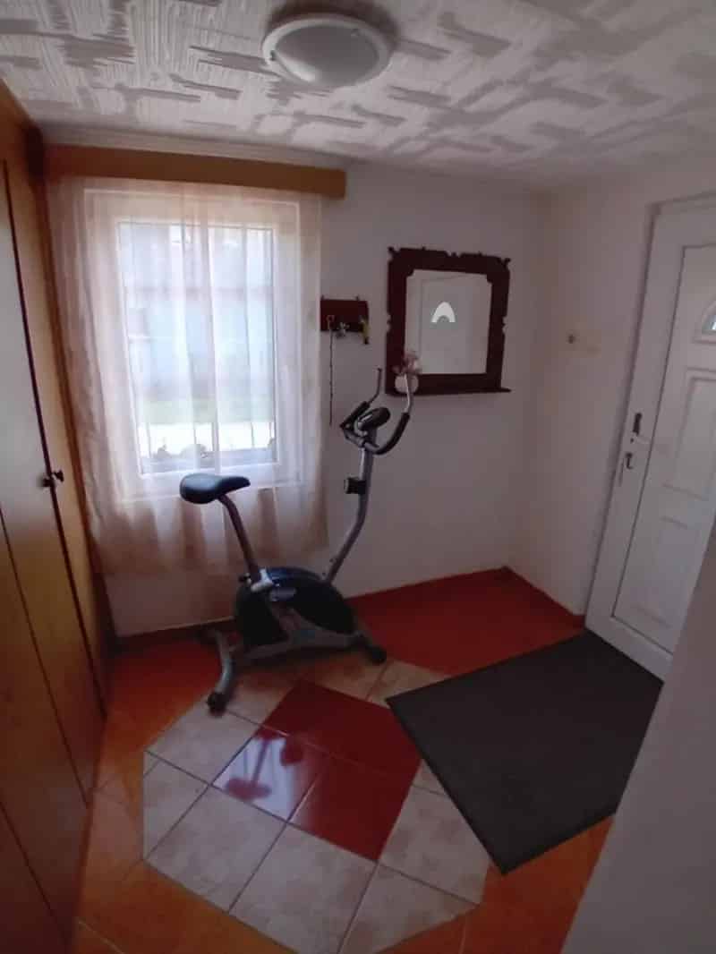 Ház Kiadó , Püspökladányi járás, Alföld és Észak