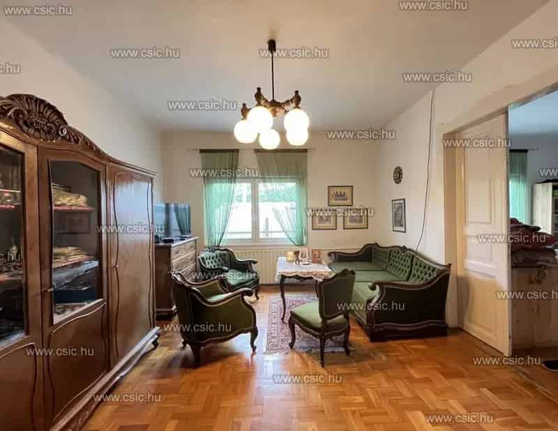 Ház Kiadó , Budapest, Közép-Magyarország