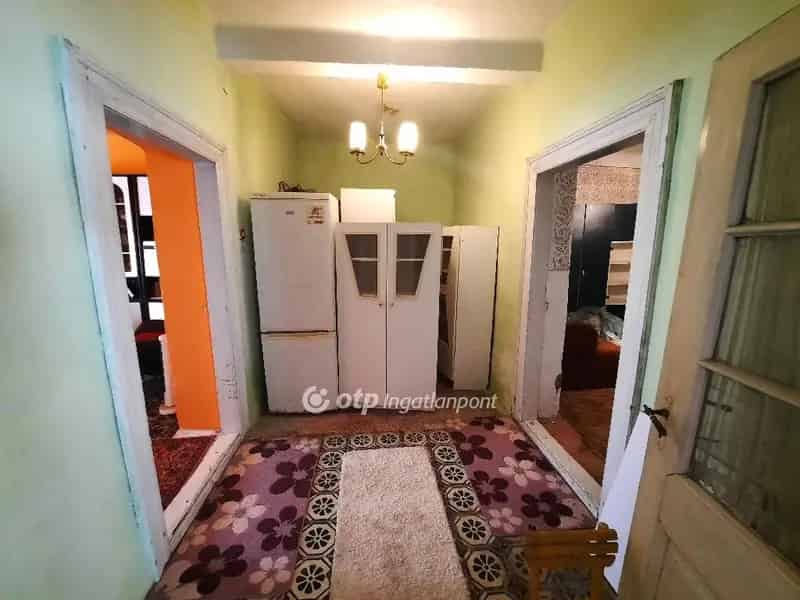 Ház Kiadó , Bajai járás, Alföld és Észak