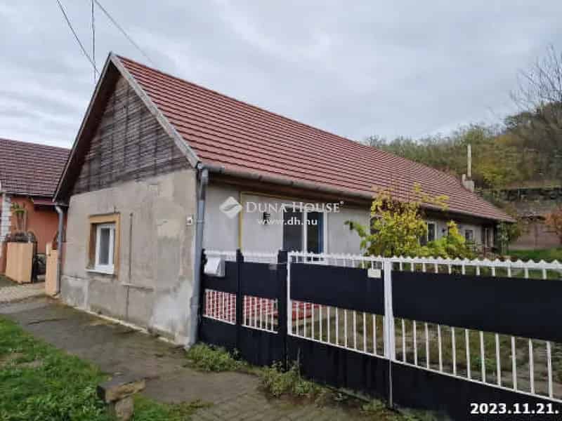Ház Eladó , Dunaújváros, Dunántúl